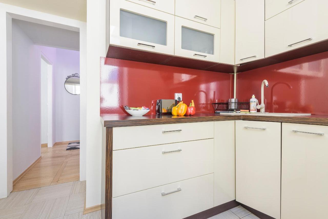 Bright And Modern Apartment In The Heart Of The Old And New Town Varşovia Exterior foto