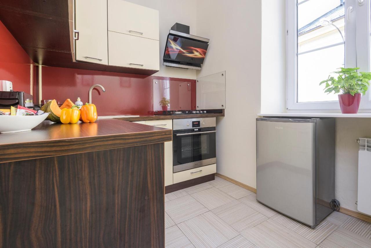 Bright And Modern Apartment In The Heart Of The Old And New Town Varşovia Exterior foto